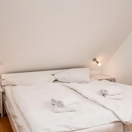 Schoenfelder By Interhome Apartmán