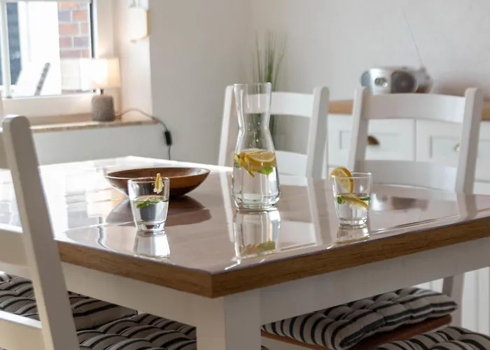 Schoenfelder By Interhome *